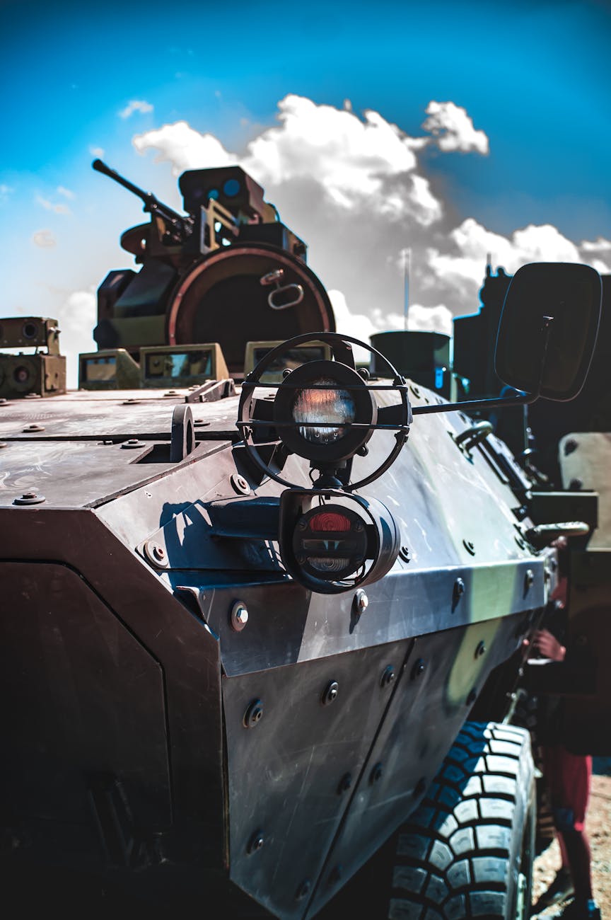 Kaip šiuolaikiniai kariniai dronai keičia karo taktiką: 2026 metų konfliktų pamokos